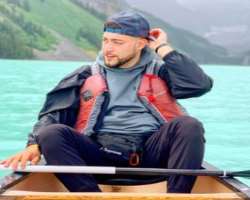 He enjoys outdoor sports like boating whenever he gets time.